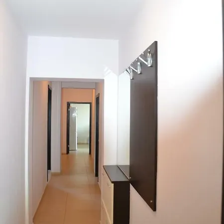 아파트 хармани 소조폴